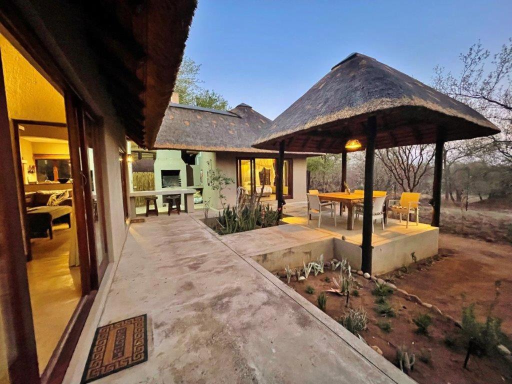 10 Raptors Lodge Ходспруит Екстериор снимка
